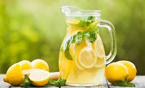 Limonlu su içmenin zararları